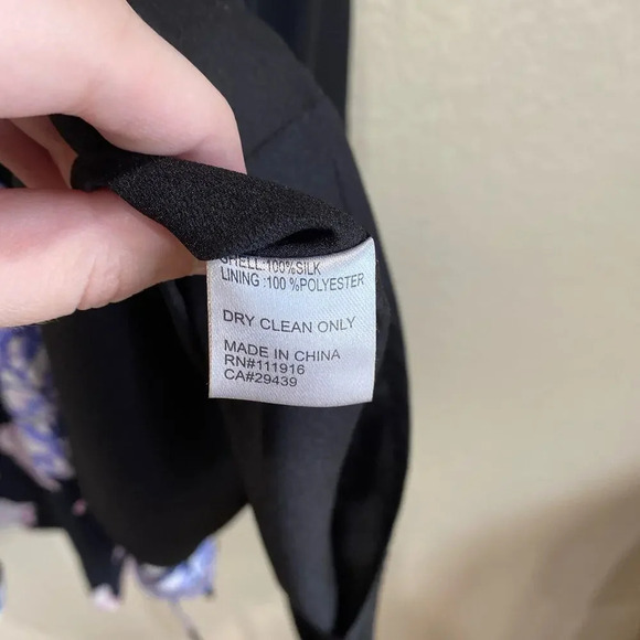 YUMI KIM Soho Mixer Silk Wrap Dress in Black Peony Size Small Dainty Feminine - Picture 6 of 8